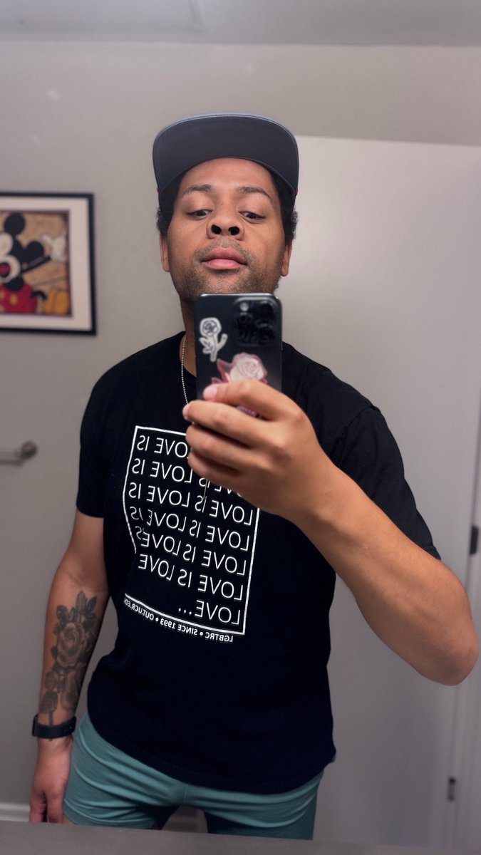 randomdeejay's tweet image. 