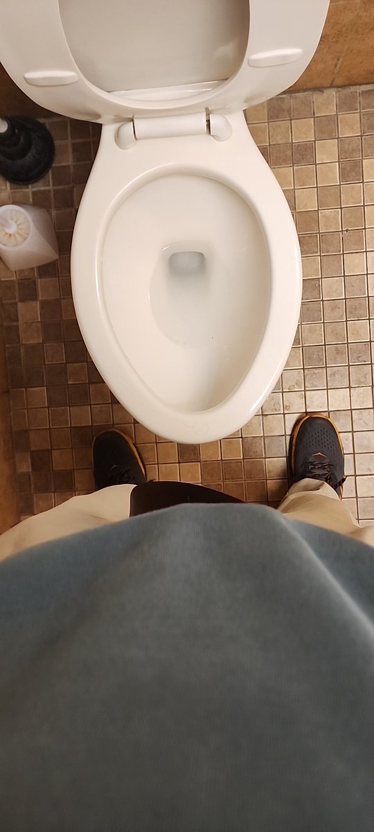 605 behr tweet media