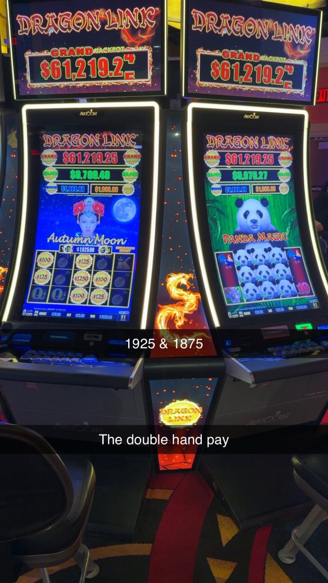 VannTSkull's tweet image. The doubler. Locked up two machines b2b for #handpay @PlainridgePark  actually did it twice in tonight’s session. #GamblingX #casino #slotmachine