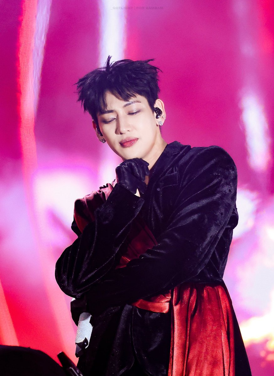 gifzyMT93's tweet image. โคตรจะสวย โคตรจะเคะหัวแถว กุเข้าใจมาร์คต้วนเลยว่าโดนวีนใส่แค่ไหนก็ไม่หวั่น พร้อมงอยัยคนสวยเสมอ