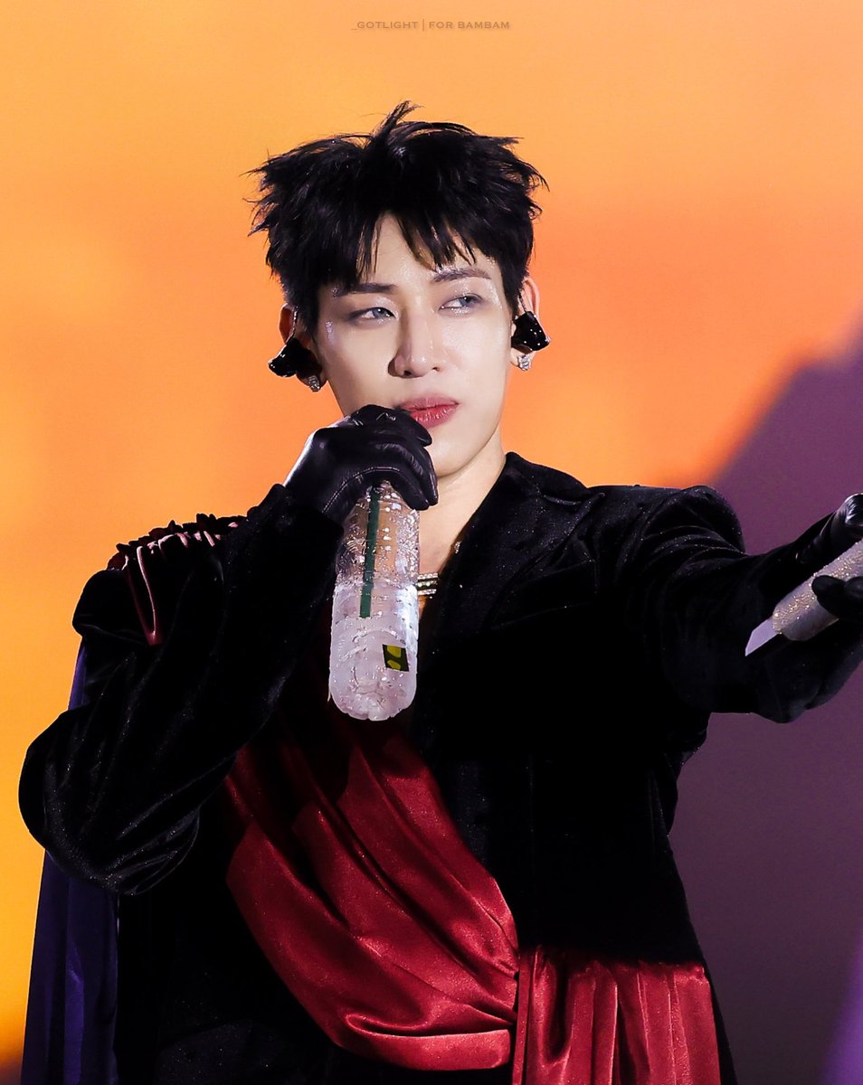 gifzyMT93's tweet image. โคตรจะสวย โคตรจะเคะหัวแถว กุเข้าใจมาร์คต้วนเลยว่าโดนวีนใส่แค่ไหนก็ไม่หวั่น พร้อมงอยัยคนสวยเสมอ