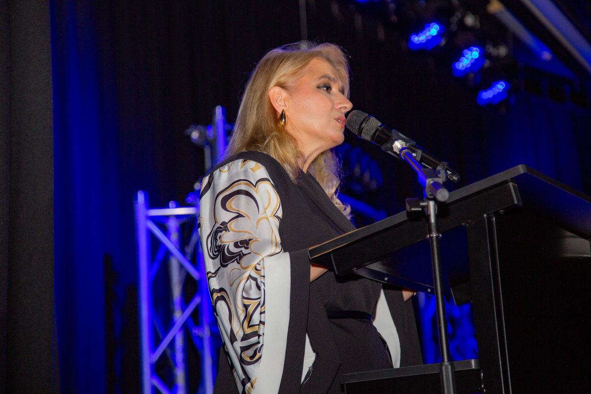 "Wish Events &amp; Organisation" tarafından Sidney'de düzenlenen, Muzisyen İskenderun Ozan Toprak yönetimindeki orkestra tarafından sunulan "Melodies of Anatolia"  konserine katıldık.