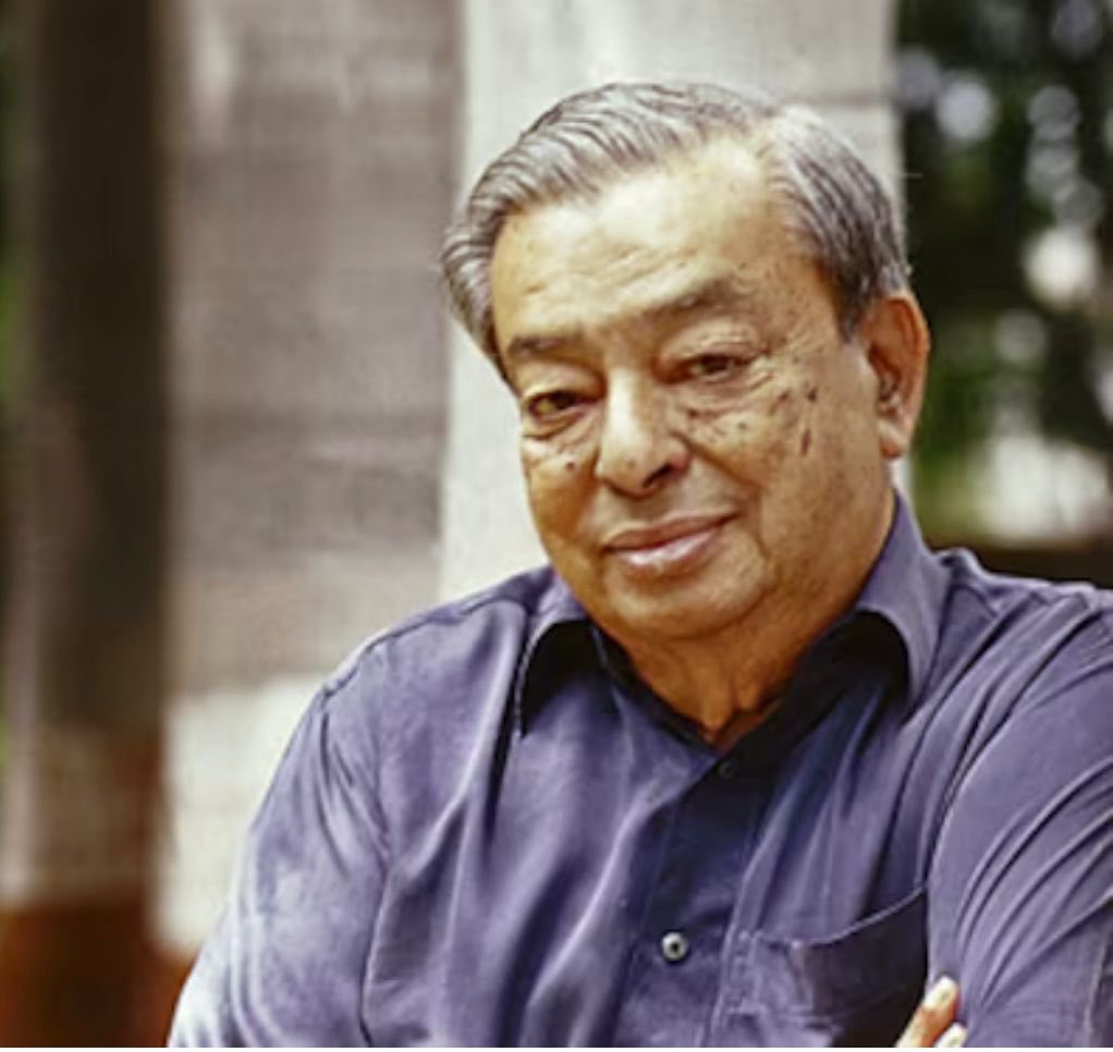 sardesairajdeep's tweet image. Should have got the Bharat Ratna in his lifetime, if not posthumously. Sadly, no votes to be garnered by giving him the country’s highest civilian award. Nor was he always on same page as those in power. Never too late though! Happy birthday to India’s Milkman , Dr Verghese…