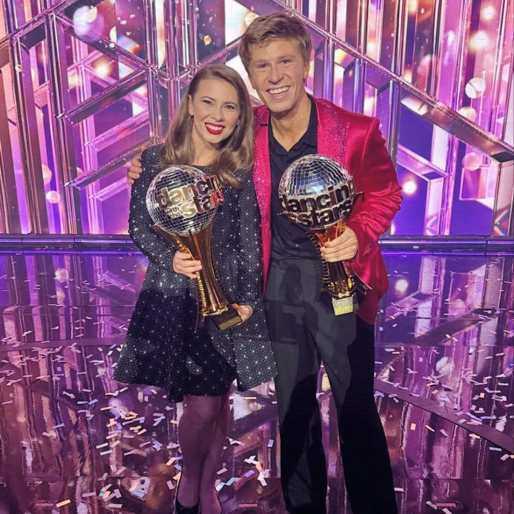 not to get sappy but steve irwin is and always will be one of my childhood heroes and his loss still gets me to this day so knowing his kids are out here living out his legacy every day fills me with immense joy. i just know he's so proud of everything they have accomplished 💚🐊