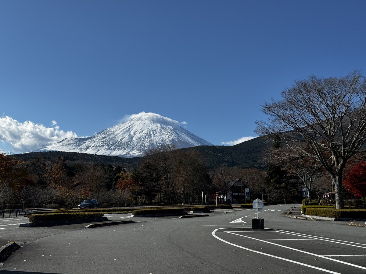でぃばら•*¨*•.¸♬︎ いろんなところからの富士山🗻