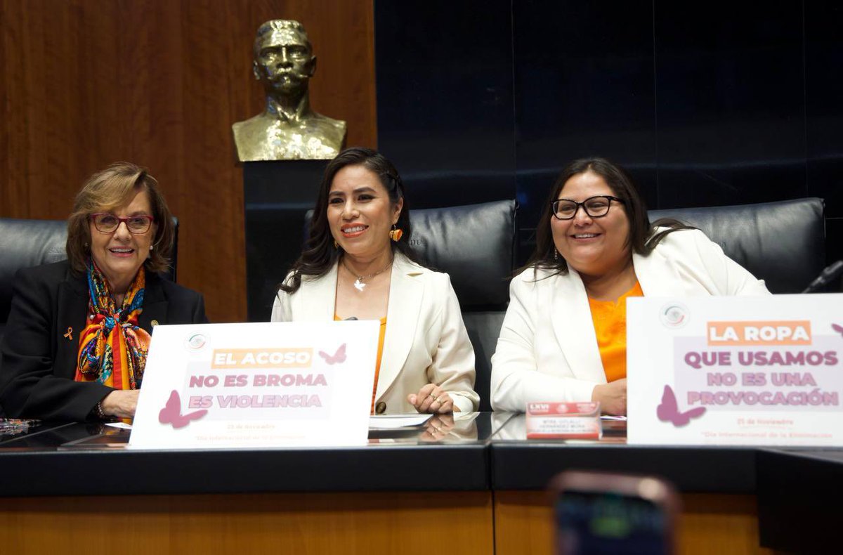 Acudí a la sesión solemne que realizó el <a href="/senadomexicano/">Senado de México</a> en el marco del #25N. 

Agradézcola invitación de la Senadora <a href="/LauraI_Castillo/">Laura Itzel Castillo Juárez</a> y la Senadora <a href="/MaluMicher/">Martha Lucía Mícher Camarena</a> presidentas del Senado y de la Comisión de Igualdad de Género respectivamente.

La construcción de una sociedad más