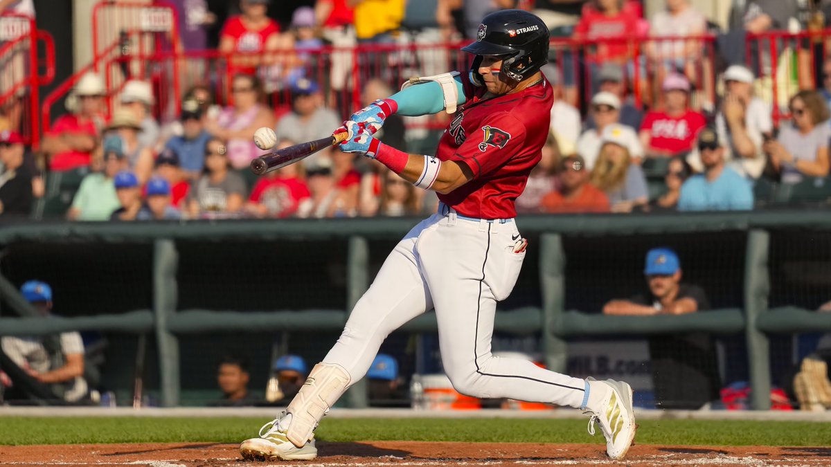 MLBPipeline's tweet photo. Trei Cruz is one step closer to joining rarified air after the #Tigers added him to their 40-man roster.

Following in the footsteps of his All-Star grandfather and Gold Glove father, he has a chance to make an impact as a third-generation Major Leaguer: https://t.co/RVIHPnSNj2 https://t.co/z3d6Tejxpm