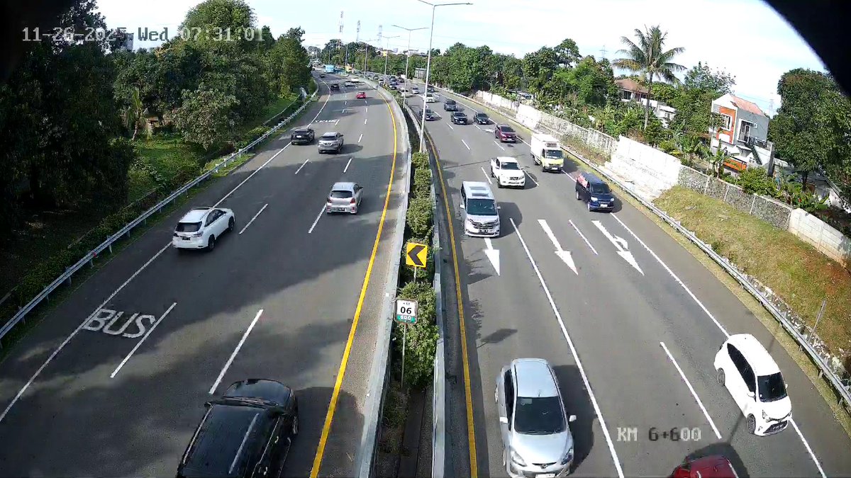 infotolbsd's tweet image. 07:33 WIB ruas tol Pondok Aren-Serpong lalin lancar di kedua arah  cuaca cerah. @TMCPoldaMetro
@NusantaraInfra @RadioElshinta