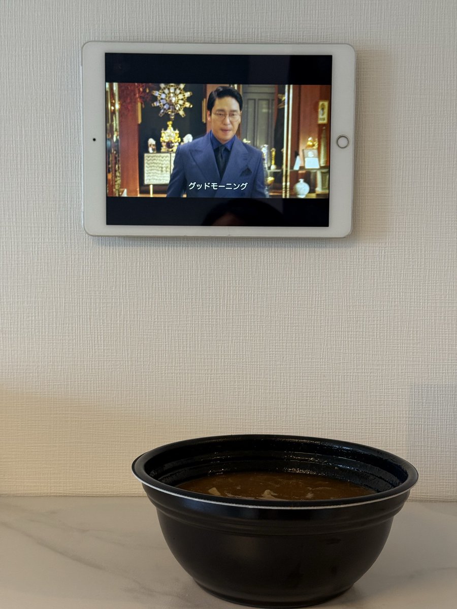 8himo8's tweet image. おはようございます☀
明日から台湾に行くので、その準備をします🧳