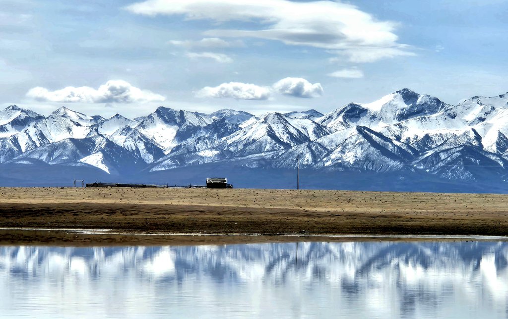 Өглөөний мэнд Монгол орон. 
Та сайхан амарсан уу?
Хөвсгөл аймаг. Рэнчинлүмбэ сум.