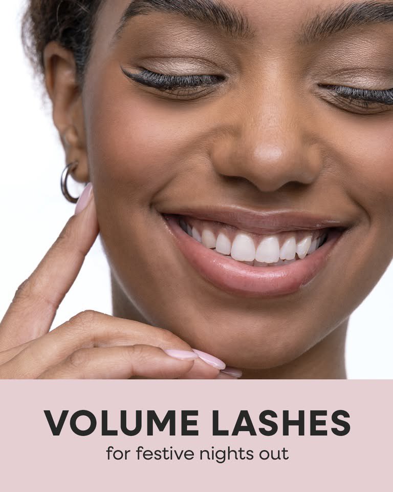 AmzLshWoodlands's tweet image. From subtle and natural to bold and dramatic, there’s a style for every holiday moment. ✨ ✨ 

Which look matches your holiday vibe?

📞 832-781-1888 to book!

#amazinglashstudio #beauty #eyelashextensions #lashes #lashextensions #volumelashes #thewoodlands #thewoodlandstx