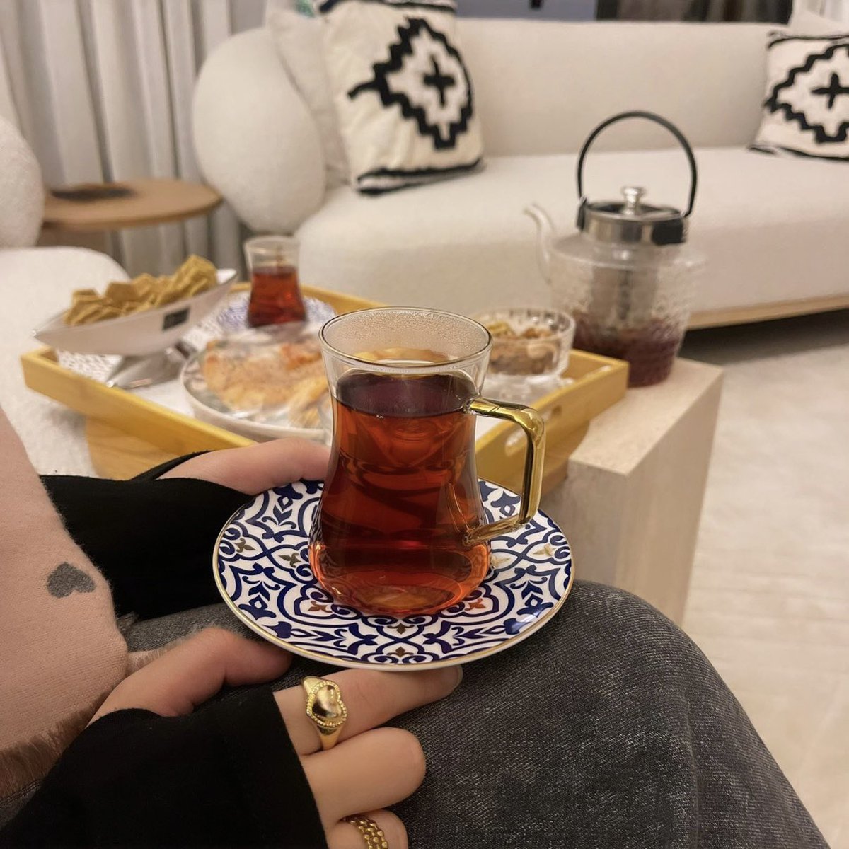 CSRaghad's tweet image. ❣️معاااااك الدنيا ذي أحلى يا أغلى ناسي❣️