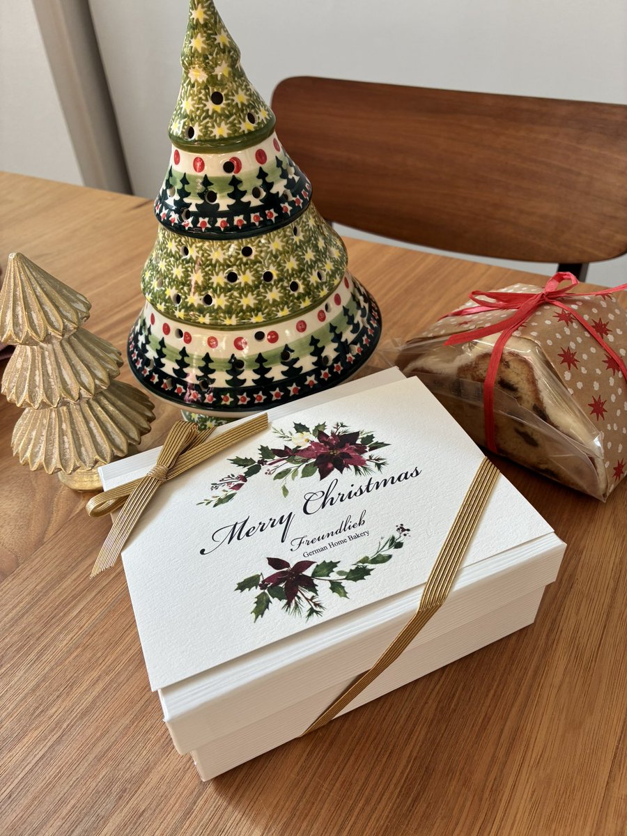 クリスマスのシュトーレンとクッキーを食べるのがとても楽しみです🍪🎄😋

#もーにー
#me組
#mmm765 
#まちゃお765
#おのえ765
#マグフラ
#フラジャン765
#MOVE765
#ワンダー765