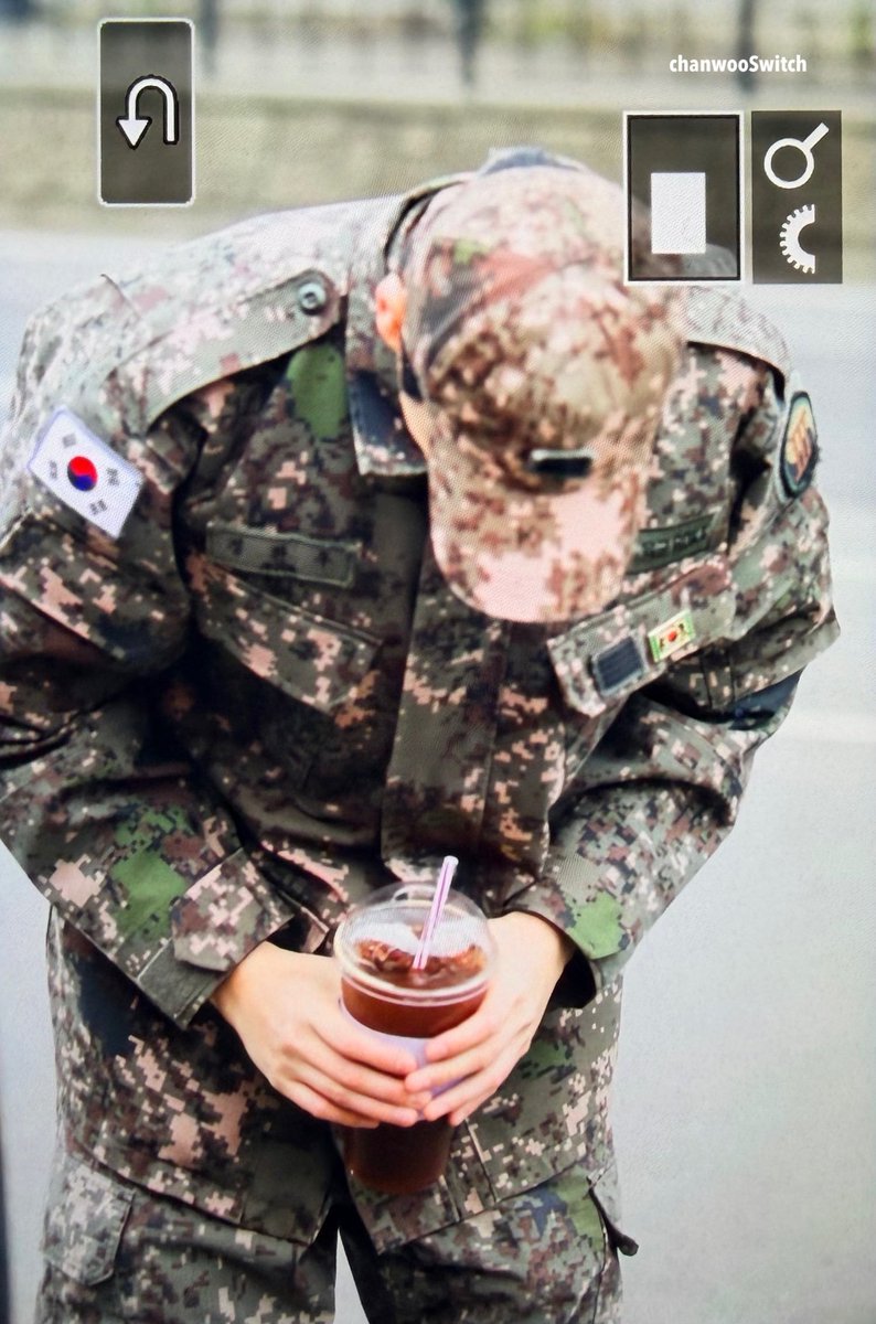 ik BANGUN GESSS CHANWOO PULANGGG🥹🫰🏻

cr; chanwooswitch