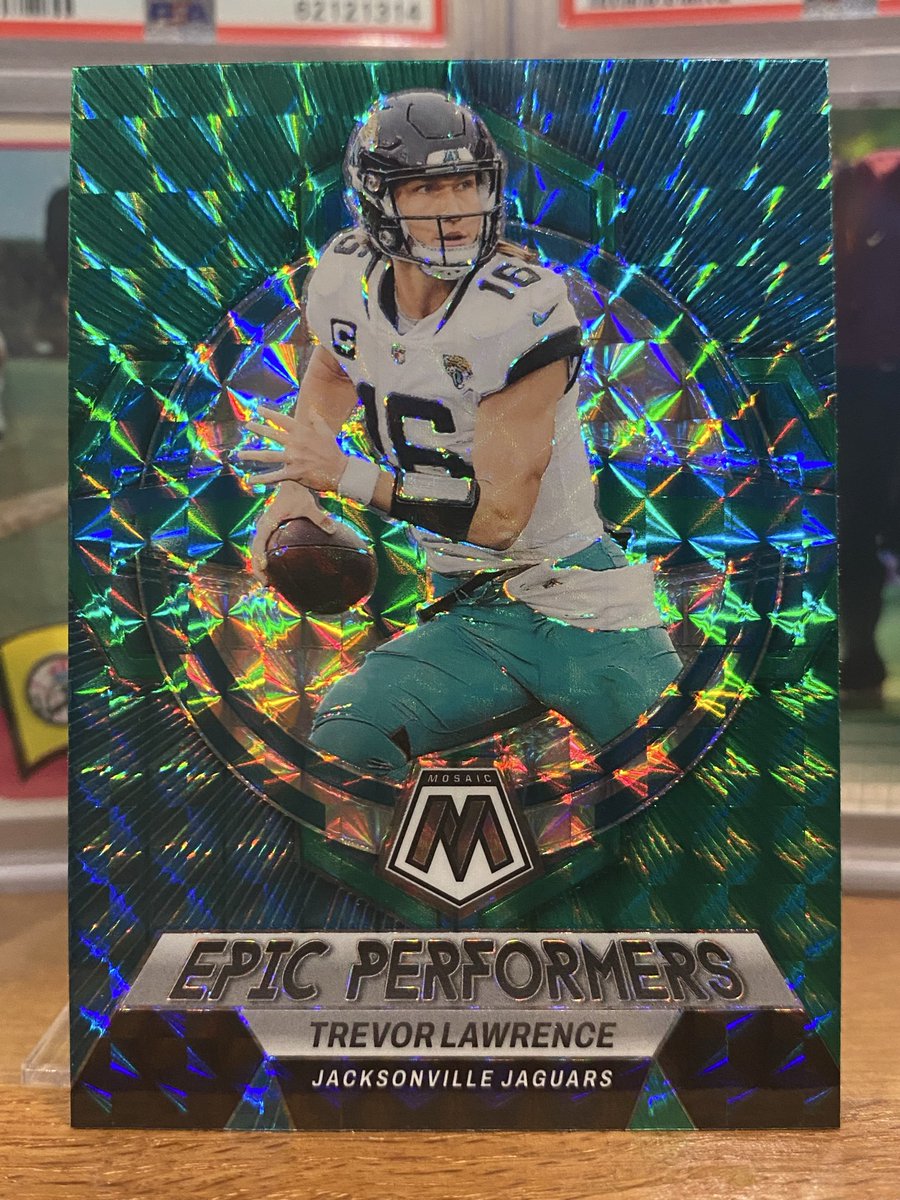 BaseballCardBox's tweet image. $2 dlvd PWE.  Clean card.