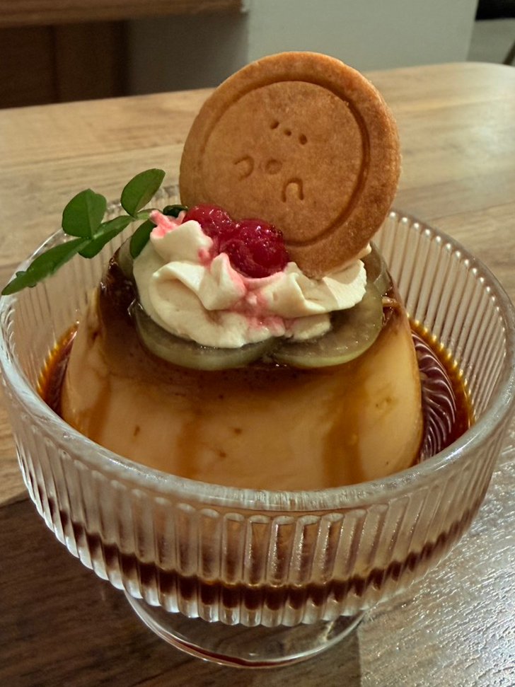 感謝夢都的邀請，體驗了一場很棒的晚餐🥰

這次全品項的餐點都吃了一輪！
炸物餐盤超好吃🥺沒想到居然有炸雞、炸蝦跟炸魚
加上沾了漂亮淡藍色的塔塔醬讓炸物一點都不膩，而且超酥脆👍
很喜歡CB這杯蘋果氣泡飲，裡面還有新鮮蘋果跟蔓越莓！酸酸甜甜地喝下去整個人更開胃了😊

※時間只到11/30
（待續）