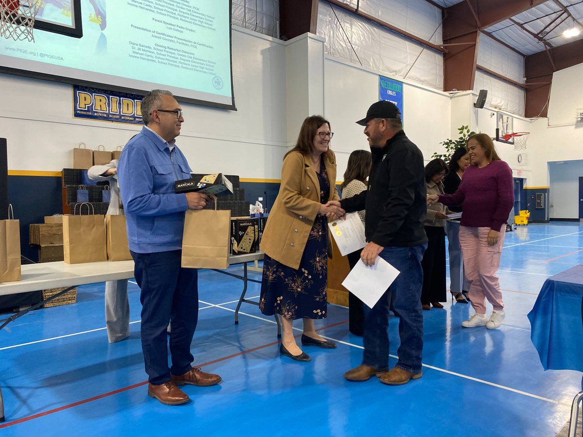 Nov 19, 2025 was a day filled with pride and connection as 15 parents completed our Family Math program. Watching families discover new ways to learn together reminds us why this work matters. Thank you, Richland School District parents, for showing up for your children in such