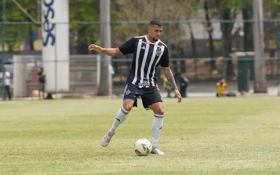 Pesquisa da Massa para o Galo 2026

🎯CAIO MAIA

🟢Titular - 1,8%
🟡Reserva - 34,5%
🔴Adeus - 63,6%