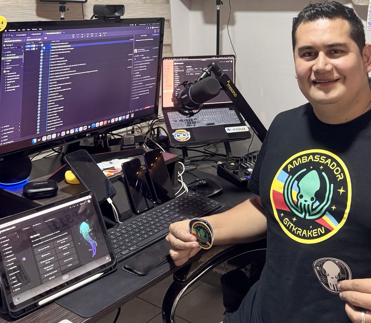 KevinhoMorales's tweet image. ¿Cansado de pelear con la terminal cada vez que haces un merge o un rebase? Es momento de hacer que #Git sea visual, claro y poderoso con @GitKraken 🐙

Como primer embajador de @GitKraken en Ecuador, junto a @DevLokos estaremos creando contenido para que aprendas a dominar Git…