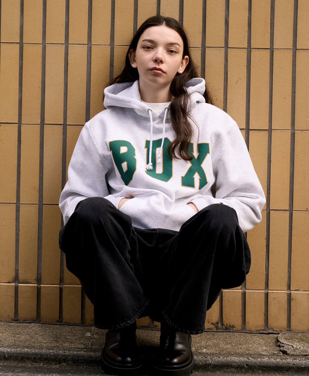 buddix FANTASTICS スウェット Mサイズ buddix FANTASTICS スウェット Mサイズ buddix FANTASTICS スウェット