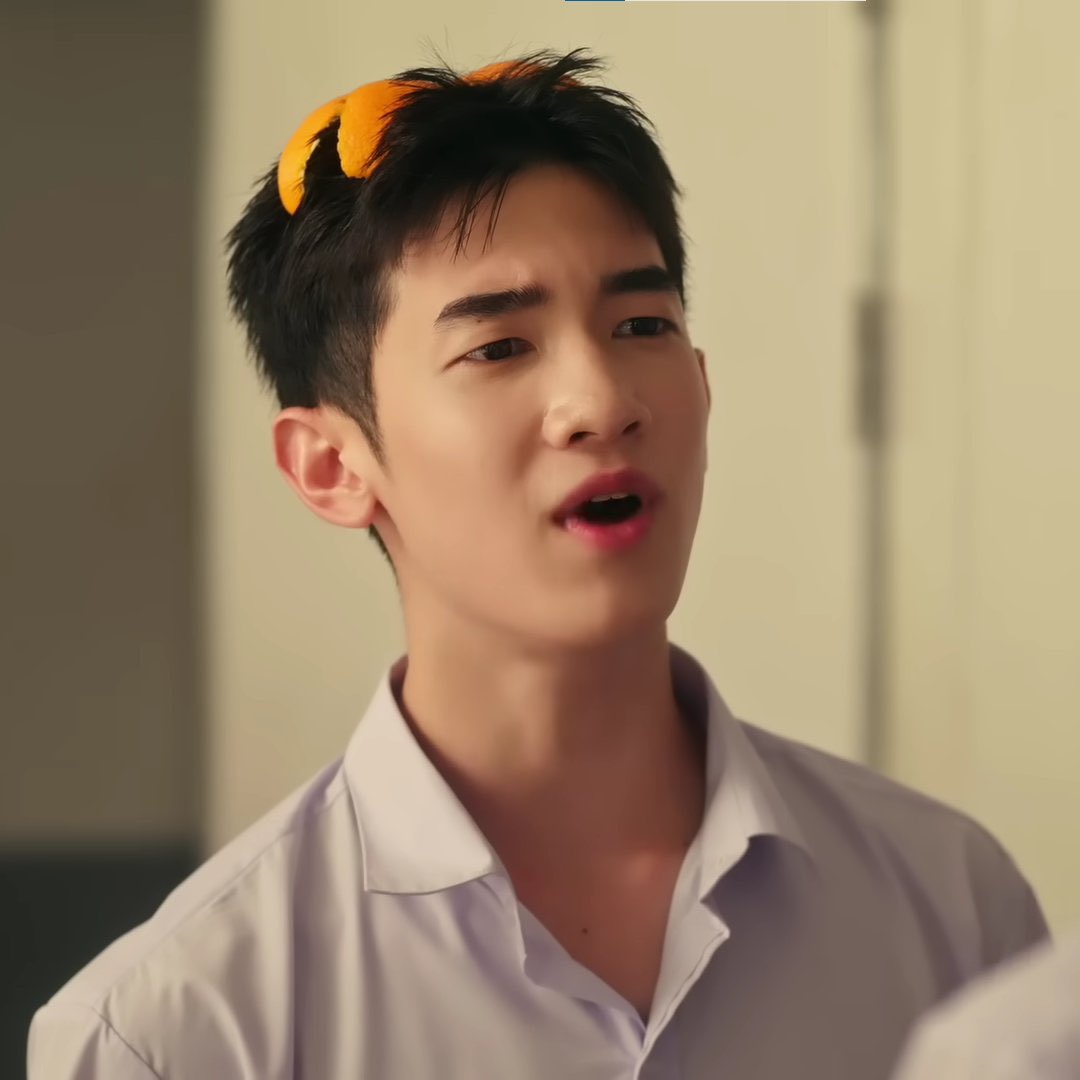 aprs__'s tweet image. เรียงความจากพี่ ถึง น้องโปรเกรส 

To. @___progresss___

ฮัลโหลลโบร๋ พี่โก๋มาแล้ว 💚
ยินดีด้วยนะคับ 🤩

#WhenOrangesFall
#ProgressPassawish
#AlmondProgress