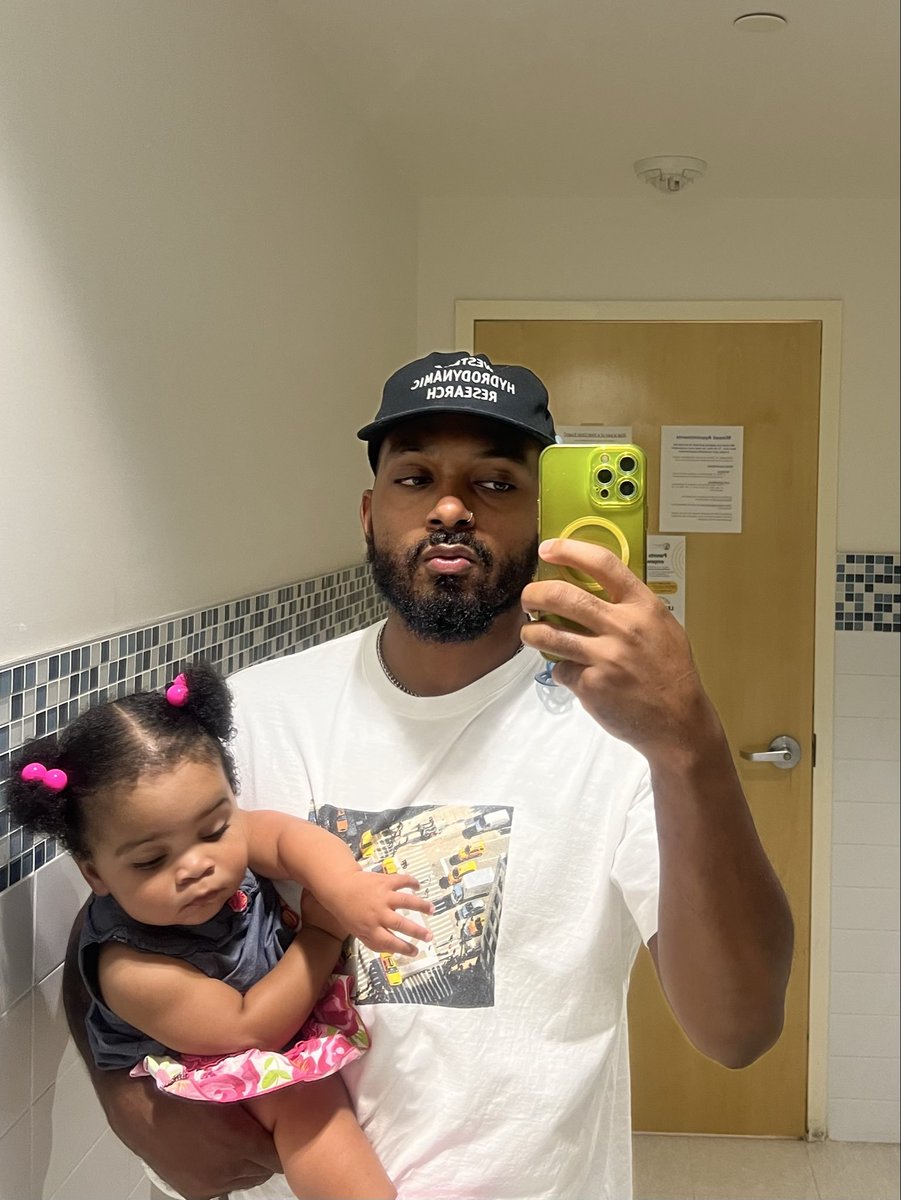 Notforkicks's tweet image. Still over here too