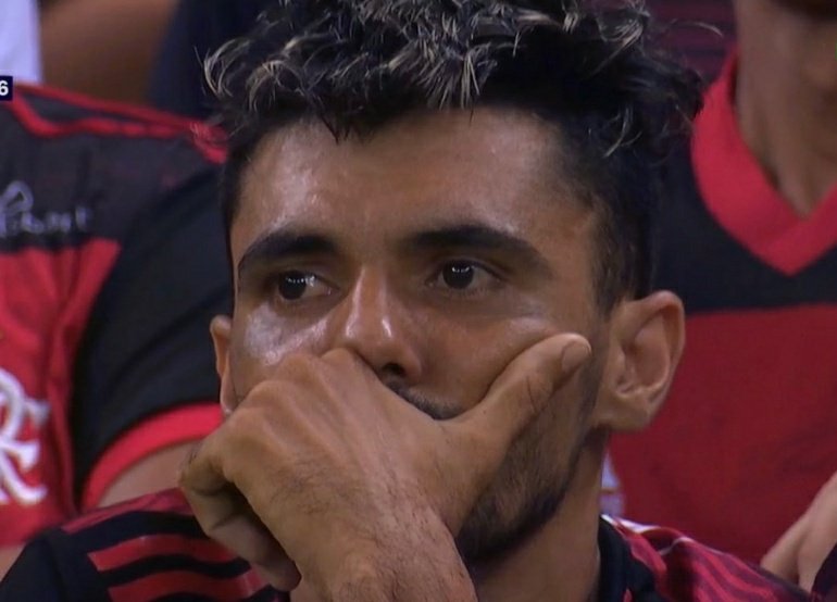 As vezes eu esqueço que o Flamengo sempre escolhe o caminho mais difícil.

#CAMxFLA