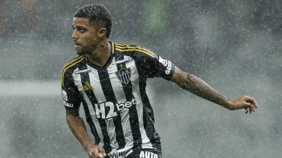Pesquisa da Massa para o Galo 2026

🧩ROBERT

🟢VOLTA - 23,2%
🔴ADEUS - 76,8%