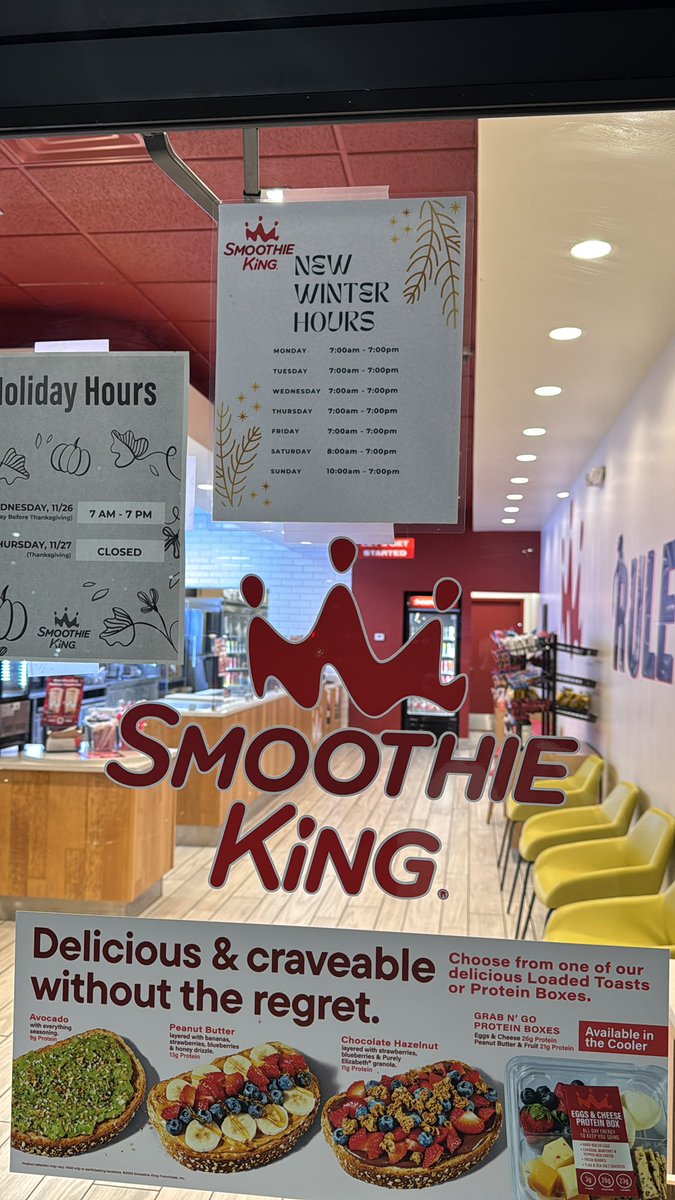 jericho3635's tweet photo. A little disappointed that @SmoothieKing closes early in the”winter” … Down here im Houston we still like our Smoothies in the “winter”. https://t.co/qHm4ywEhGK