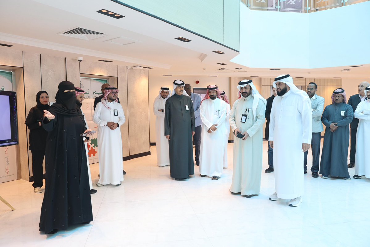 فرع وزارة الصحة بـ #حفرالباطن ومكتب هيئة الصحة العامة يفعلان الأسبوع العالمي للمضادات الحيوية.