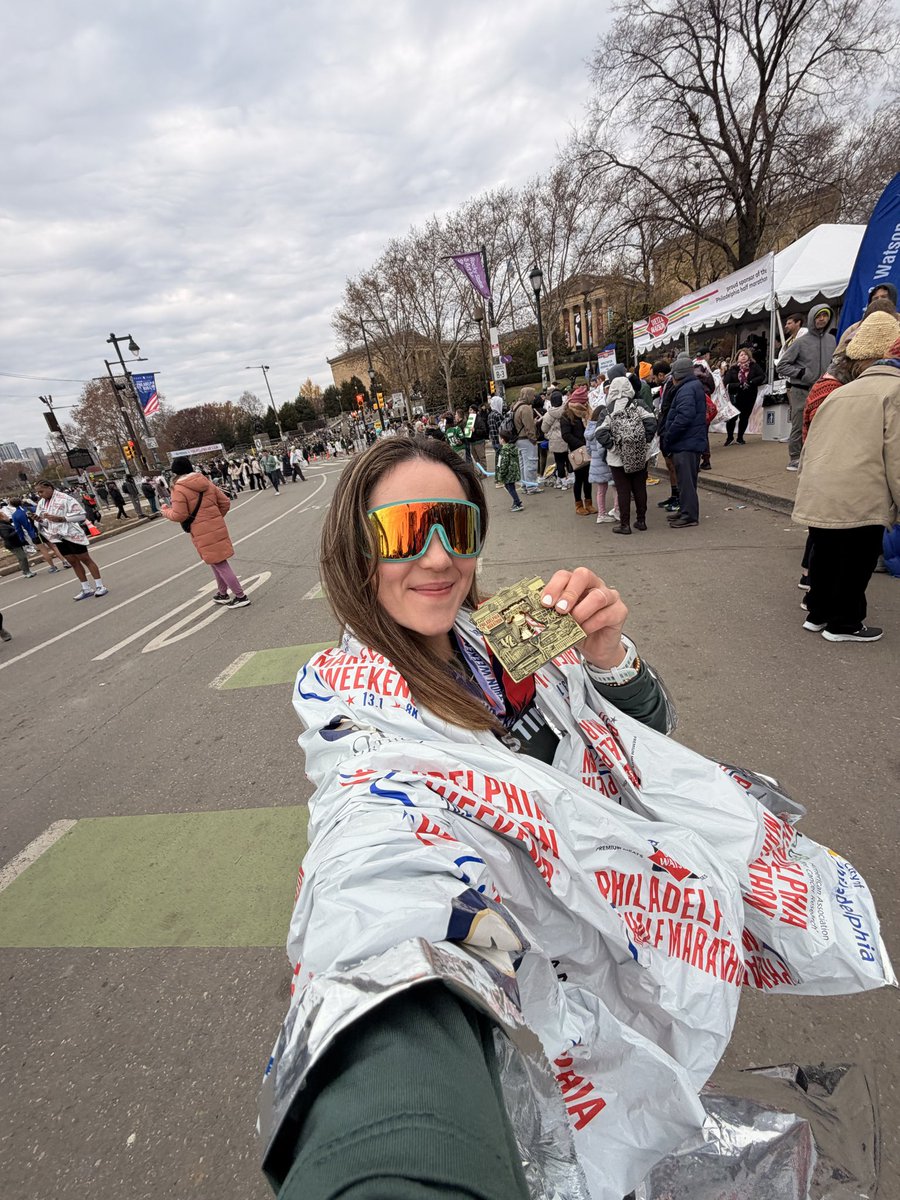 cmarz_'s tweet photo. 3ra maratón la lista 🚀 #PhillyMarathon https://t.co/HuPuGGZIRV