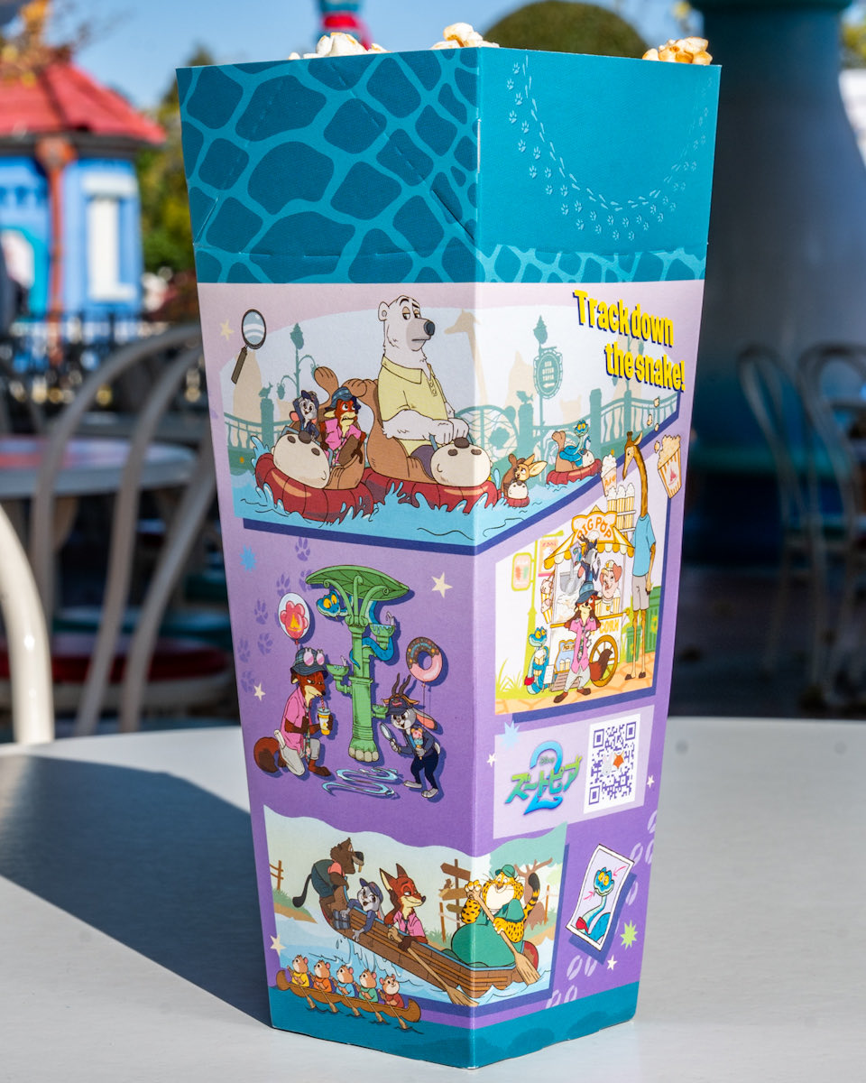 MezzoMikiD's tweet image. チョコドーナツとポップコーン（オリジナルボックス入り）が登場！
東京ディズニーランド&amp;amp;シー
『ズートピア2』メニュー
本日11月26日発売☆
mezzomiki.jp/post-322878/