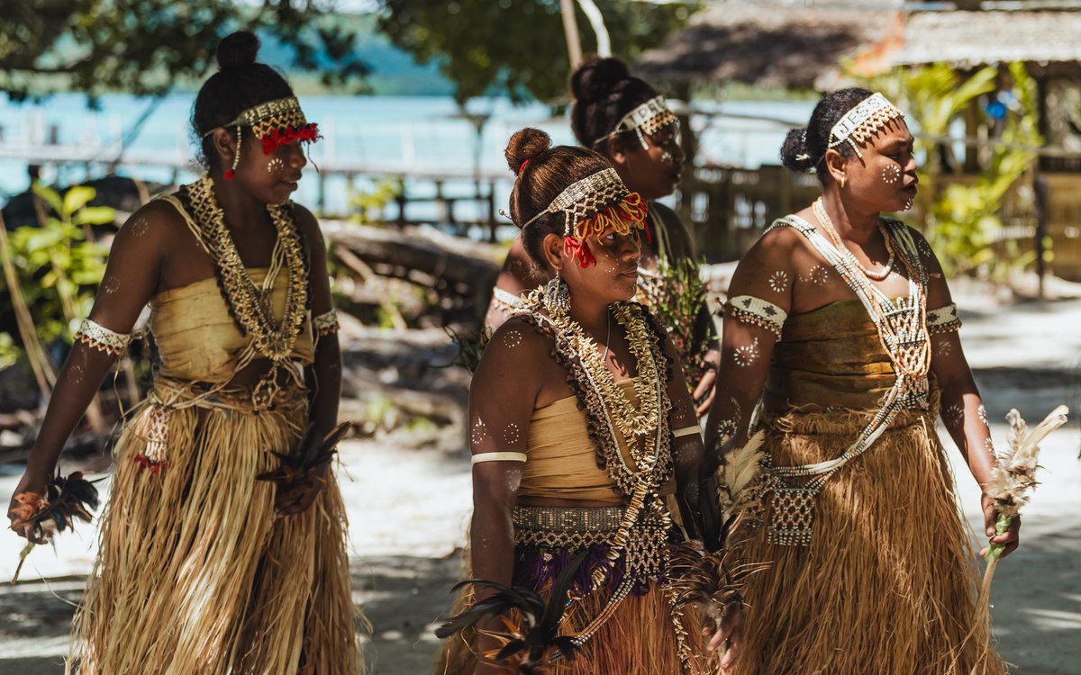 PacTourismOrg's tweet image. Solomon Islands Q3 arrivals hit 20,466, up 12.1%, with strong growth from Australia, NZ and Fiji. 🌺
How will this momentum shape the Solomon Islands’ tourism recovery? ✨
Learn more 👇 southpacificislands.travel/solomon-island… 

#TourismSolomons #PacificTourismOrganisation #SPTO #OursIsYour