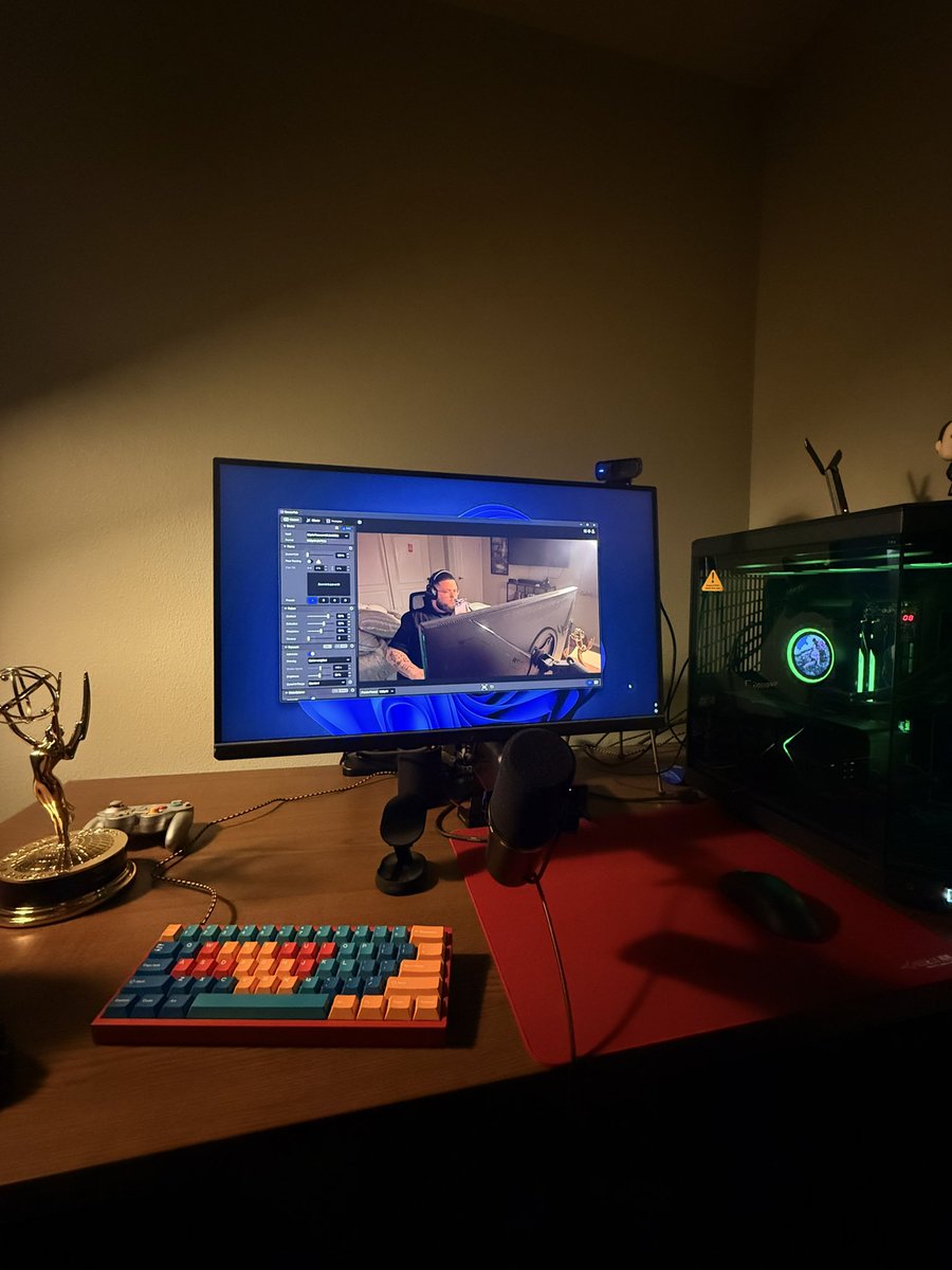 Alex 🇸🇻 tweet media