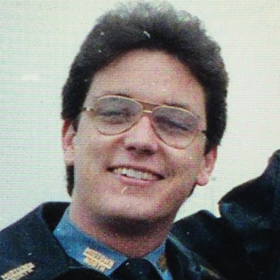 NYPDTransport's tweet photo. After an incredible 42 years of dedicated service, Det. Cerbone hangs up his hat and begins a well-earned retirement. Thank you, Detective Cerbone for your service, sacrifice and steadfast dedication.  Wishing you health, happiness and new adventures in your next chapter! https://t.co/norKmlhWER