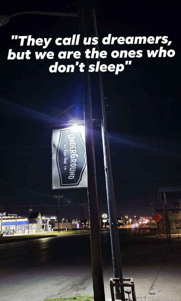 Black Friday, Small Business Saturday and Cyber Monday are upon us and we truly are thankful. 

Don't forget us at the best little boutique shop in Texas. 

undergroundcigars.com