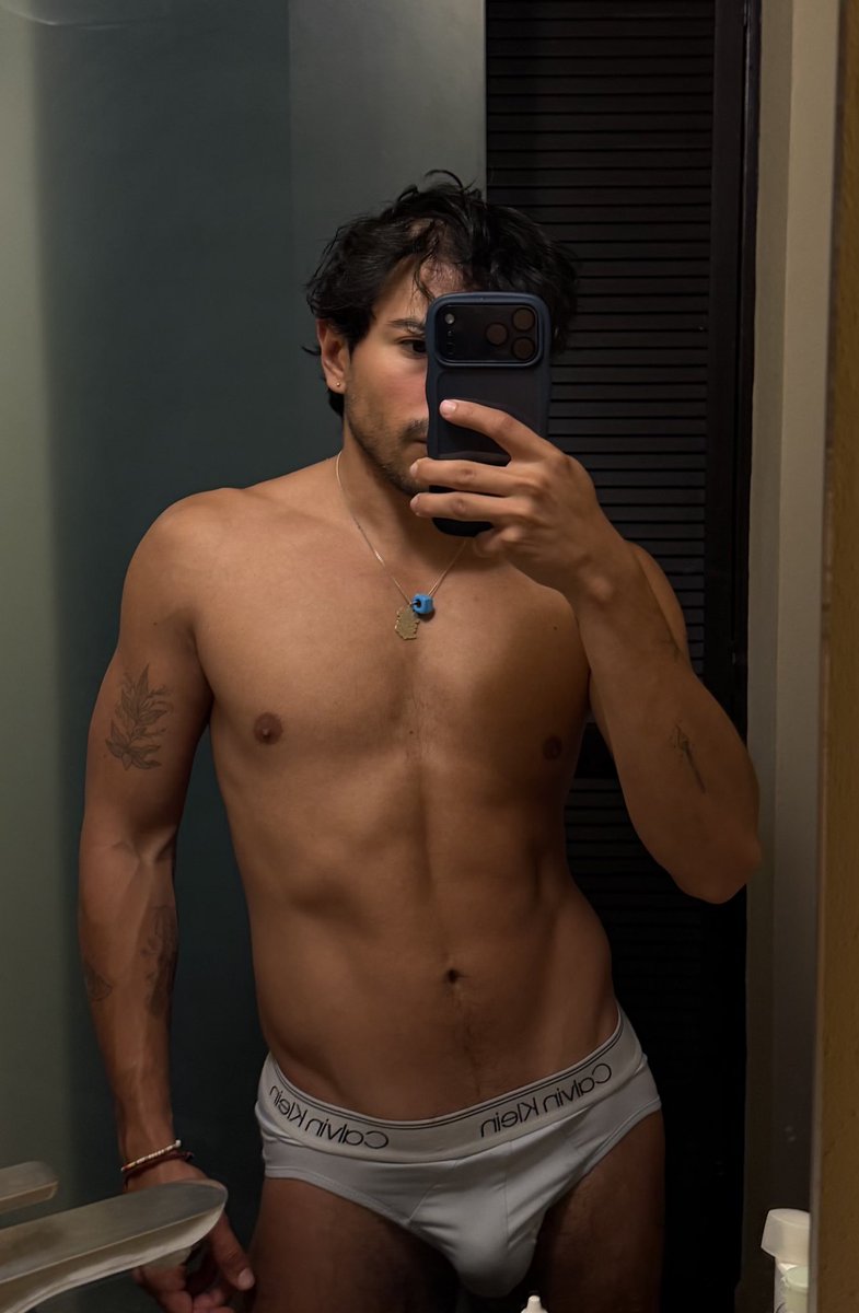 diegss29's tweet image. nights