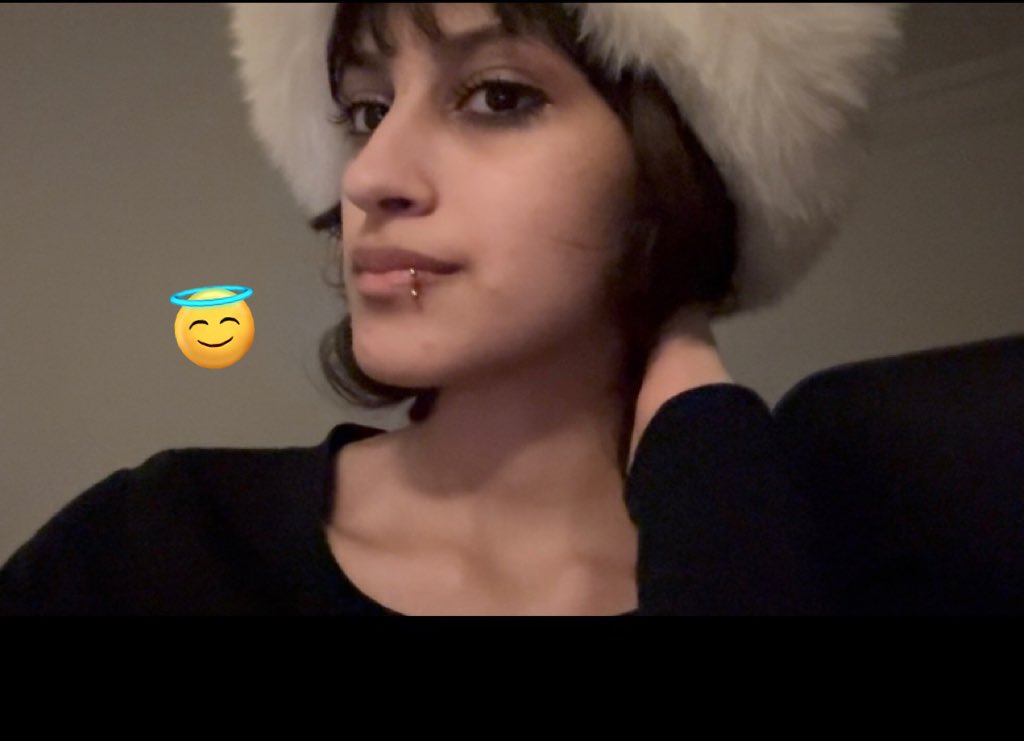 3ilwt's tweet image. Angel girl