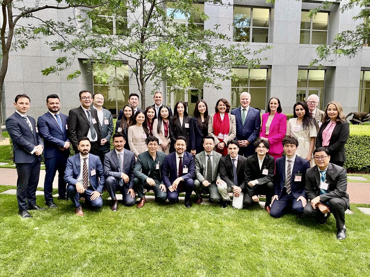 sitarah_m's tweet image. Australian Parliament has formally recognised the persecution of Hazaras, alongside the brutal oppression of women and girls in Afghanistan.
This recognition is a landmark moment. It carries real legal and political weight. A decisive step towards justice &amp;amp; global accountability.