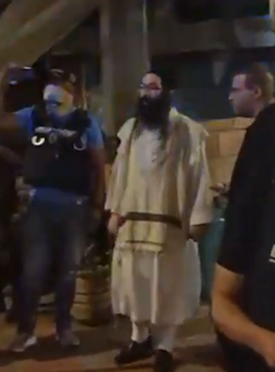 realStockes's tweet image. Colombian authorities have rescued 17 children from a group of Lev Tahor perverts (like the one pictured below) in just the latest Latin American raid on the jewish sect known for trafficking, molesting, and ‘marrying’ kids.  

At least 5 of the rescued victims had active…