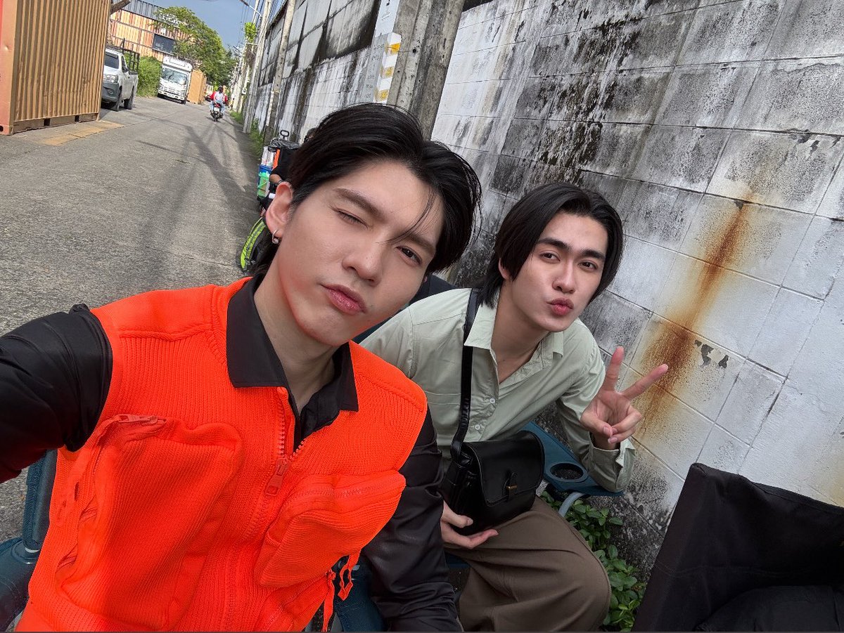 อู๋ท้าน้าบูน tweet media