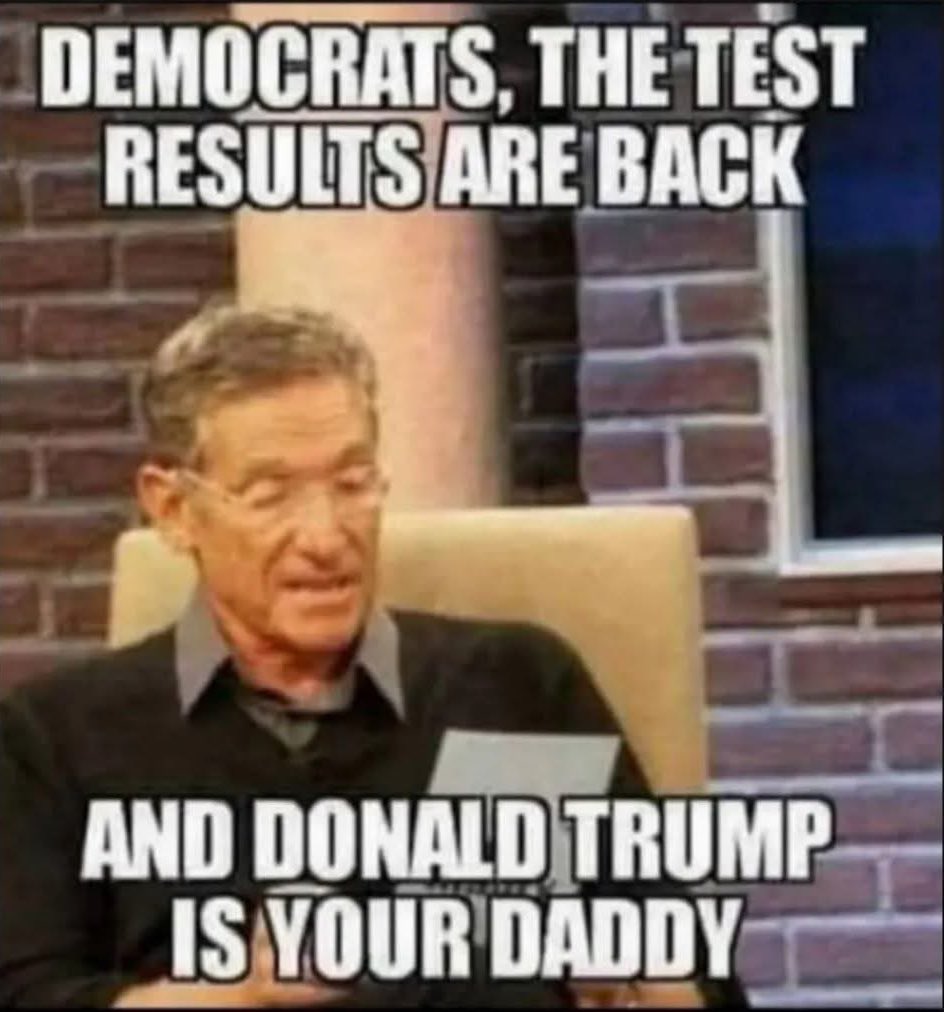 cloud1a7's tweet image. 😆. Run to the back stage and cry 😭