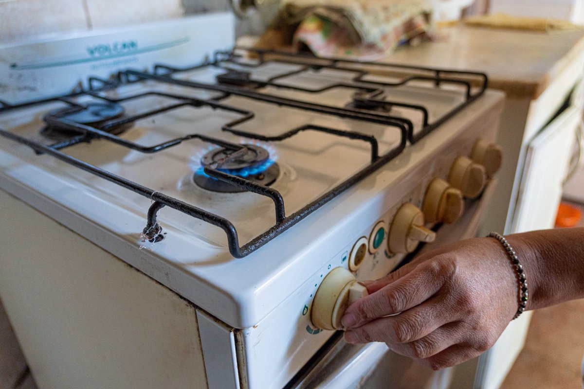 Avanzamos con la colocación de medidores de gas en los barrios, garantizando más seguridad y eficiencia para las familias. 🔧🔥
Cada instalación mejora la calidad de vida y responde a una necesidad histórica.