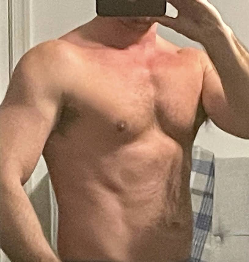 lott0042's tweet image. Next week back to the gym after 6 weeks layoff from surgery. Time to add more size. #back2it