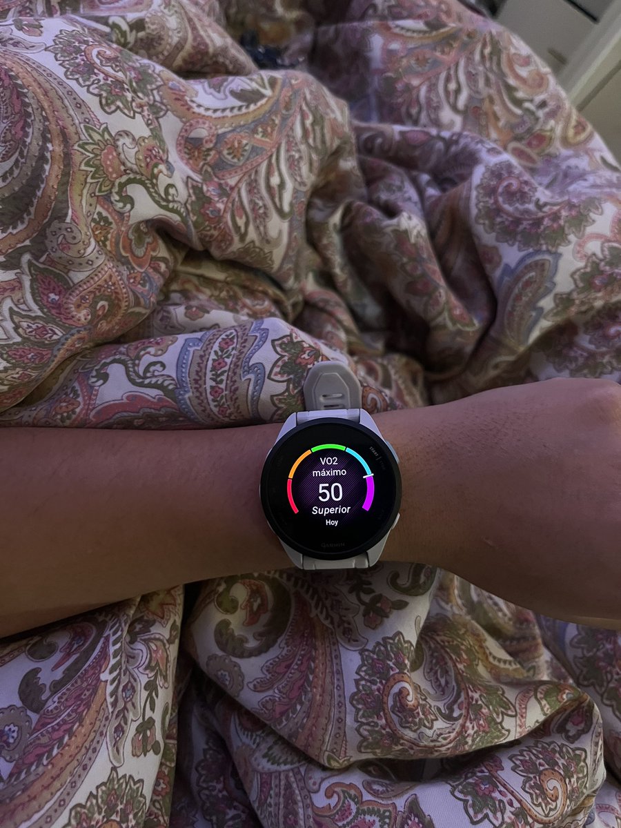 feerrm_'s tweet image. neta ando insoportableeeee 💜🙂‍↕️