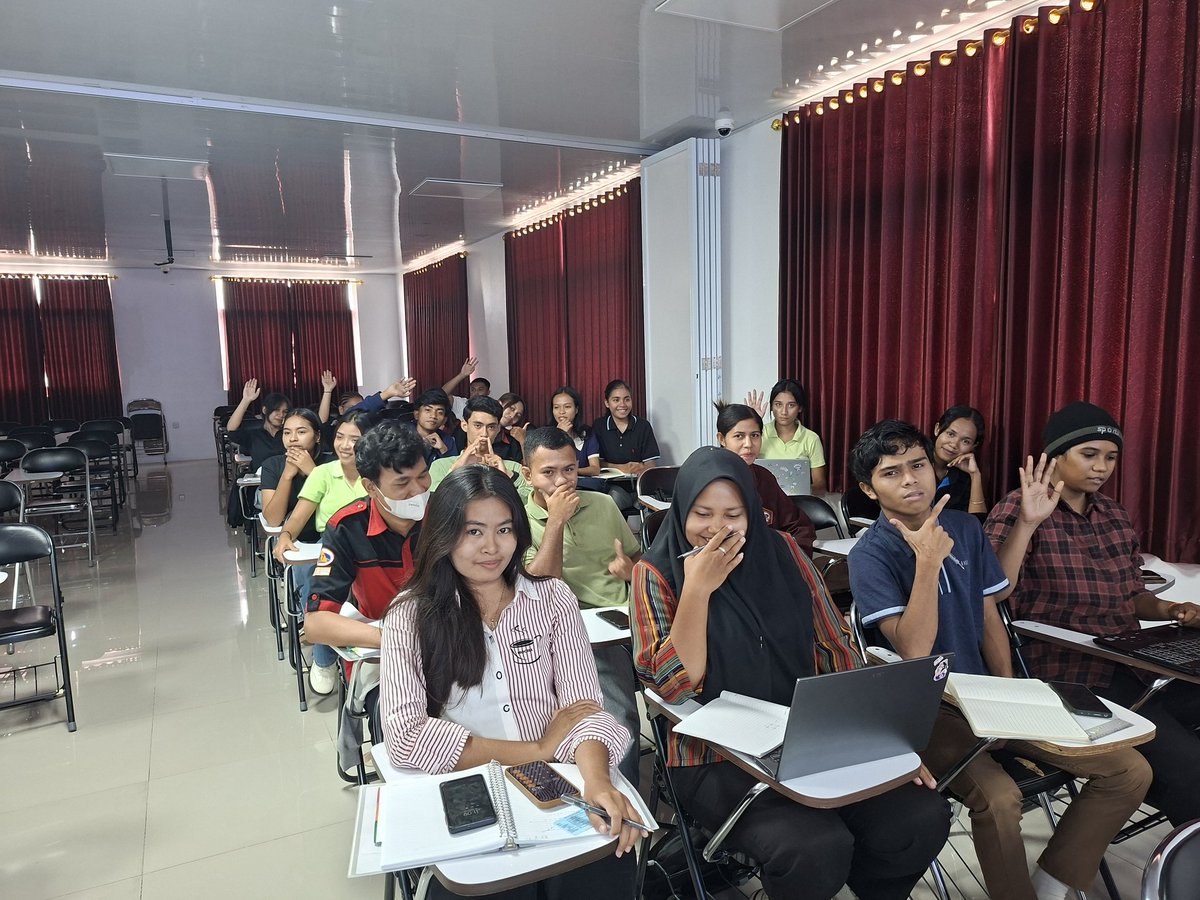 amajawawuan's tweet image. Metnum minggu terakhir #interpolation