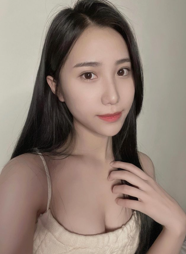 我是莹莹   已經是21岁了  還會有人喜歡嗎？