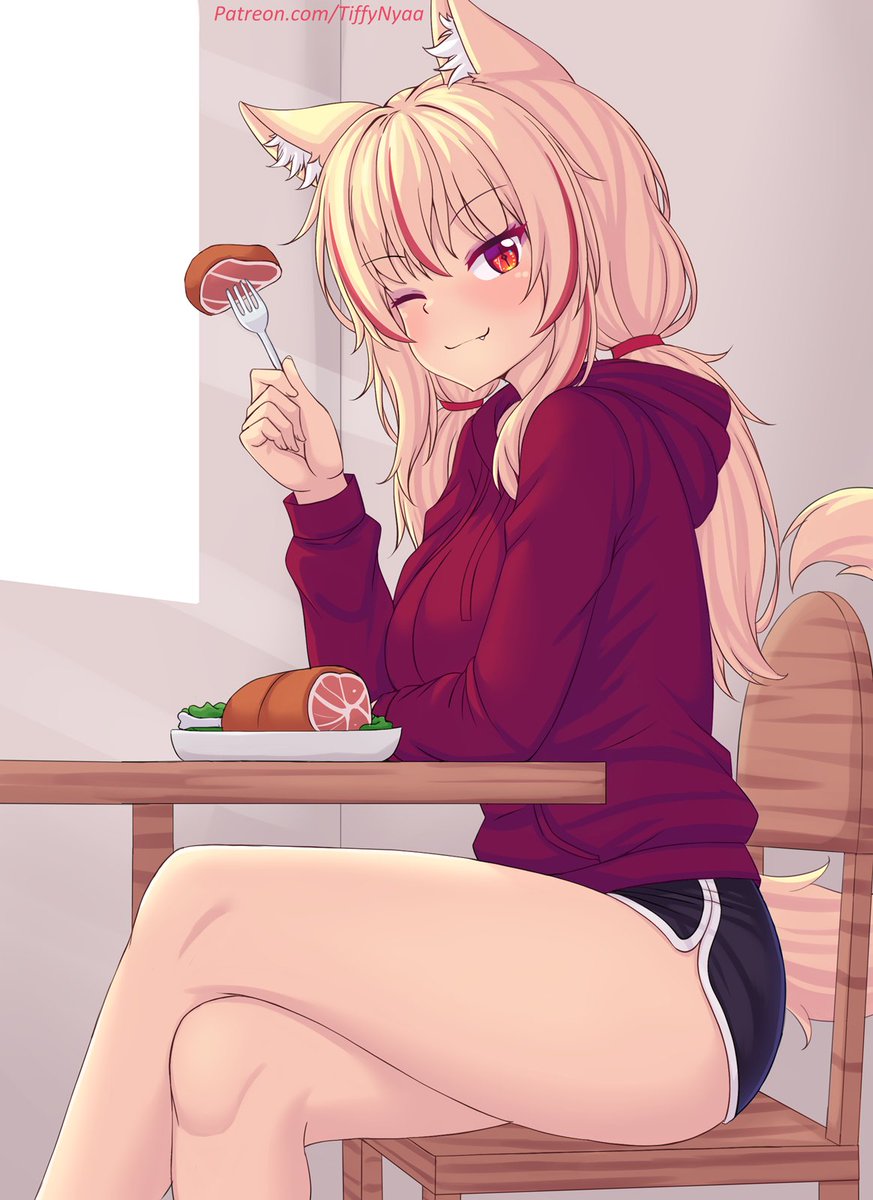 Eating meat 🍖for Thxgiving~~ 🍑