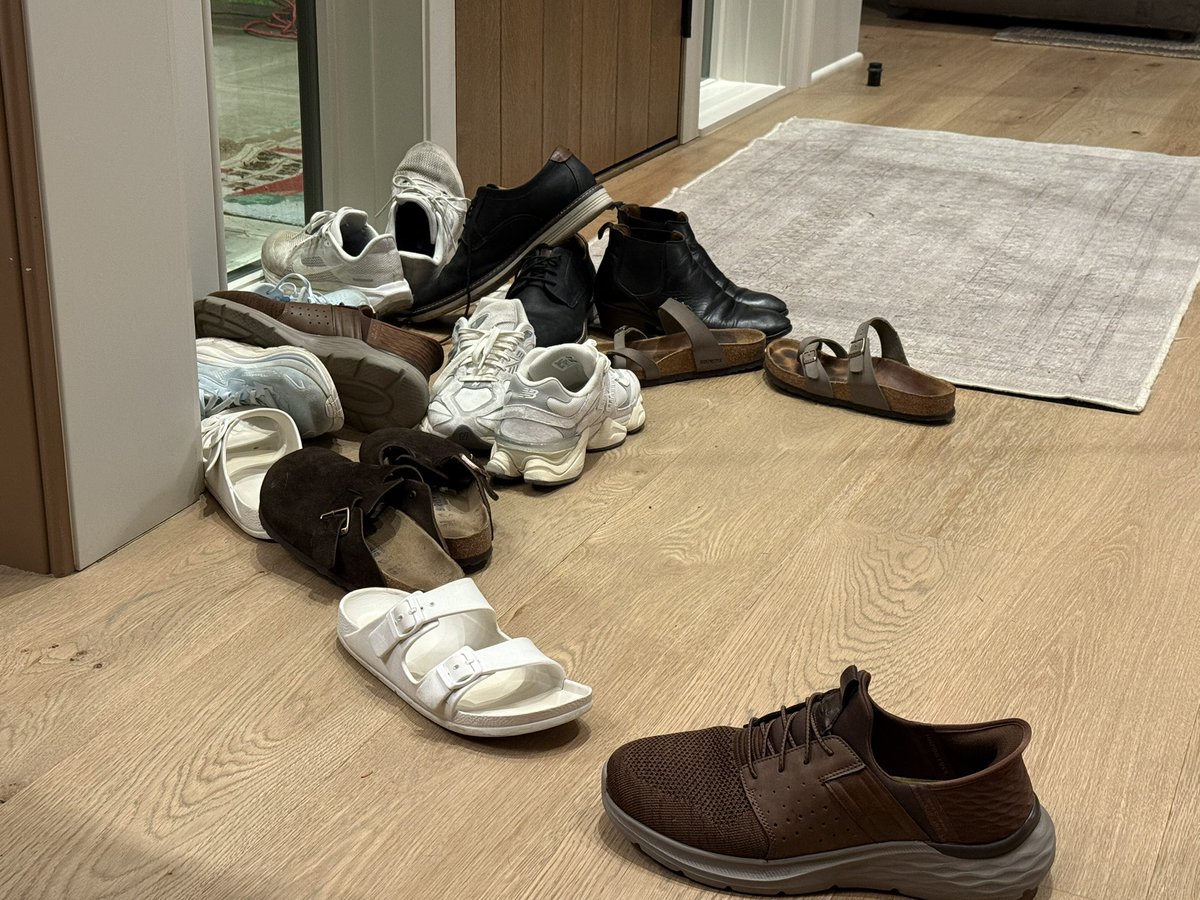 Larsen Jay tweet media