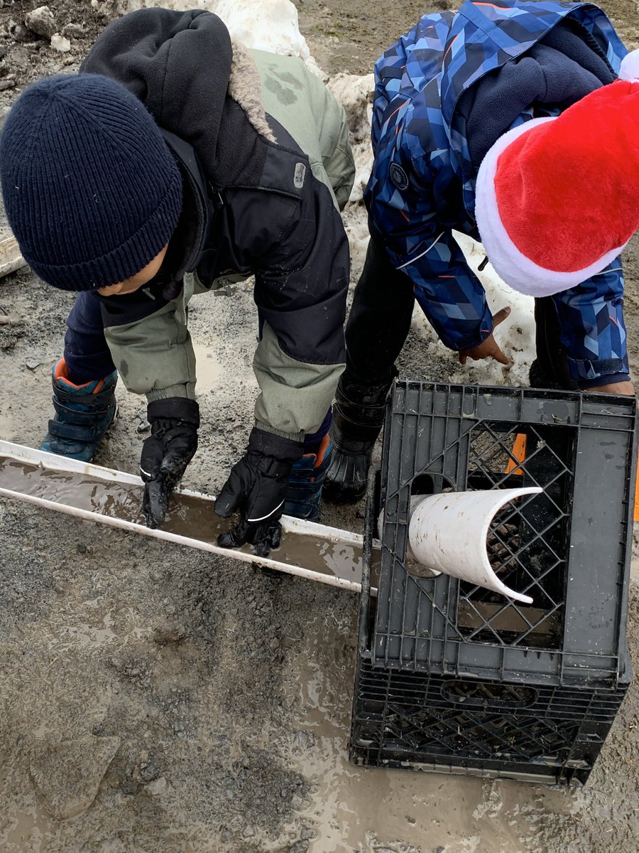 The teamwork and imagination was next level for these Bears today.  We embrace the water and mud and let the creativity happen.  Yes! We get wet and even muddy but it sure is worth it! Dressing for the weather helps! <a href="/HannahBeachEDU/">Hannah Beach</a>